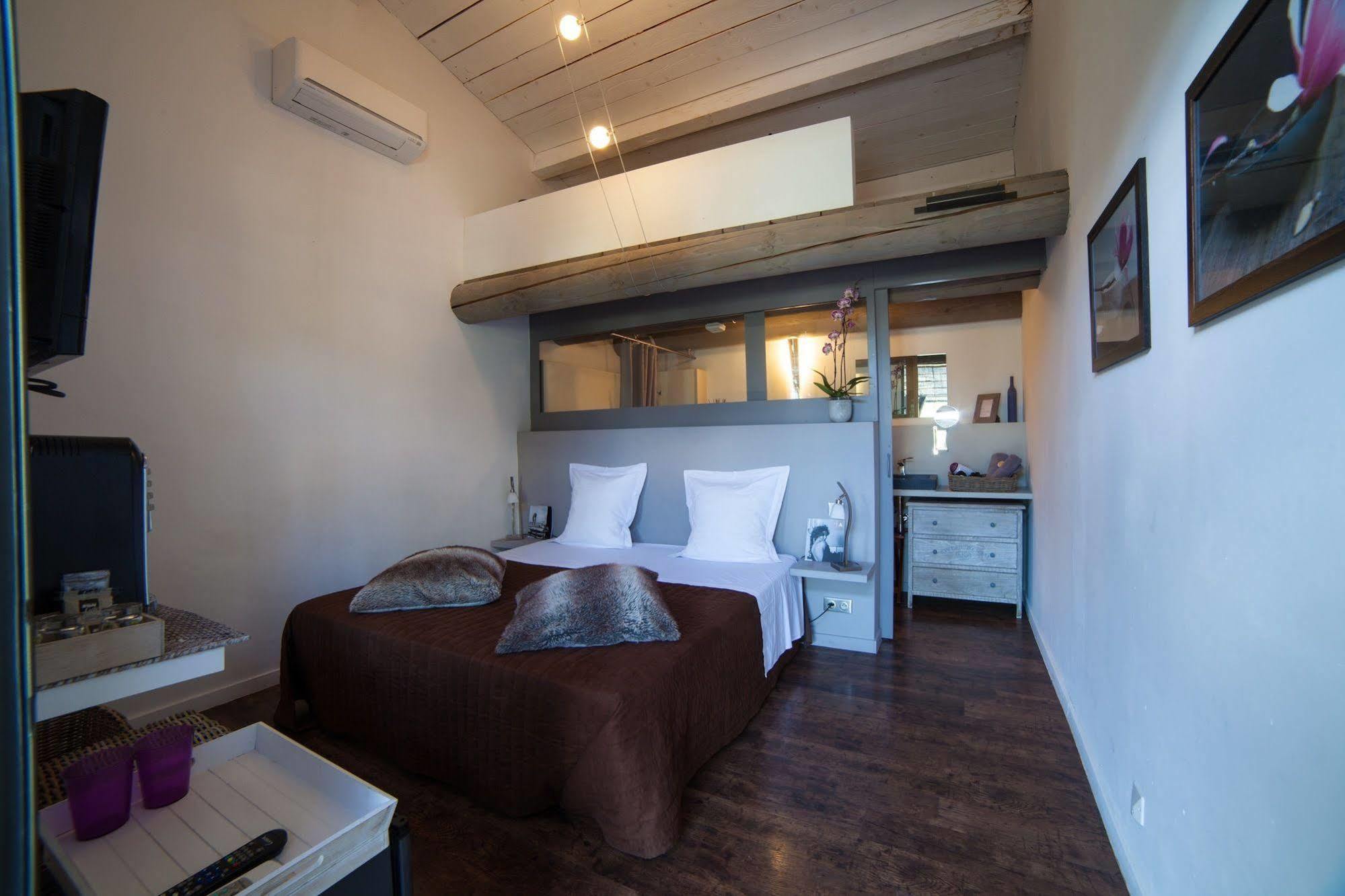 L'Auberge De L'Aubergine Eygalières Kültér fotó