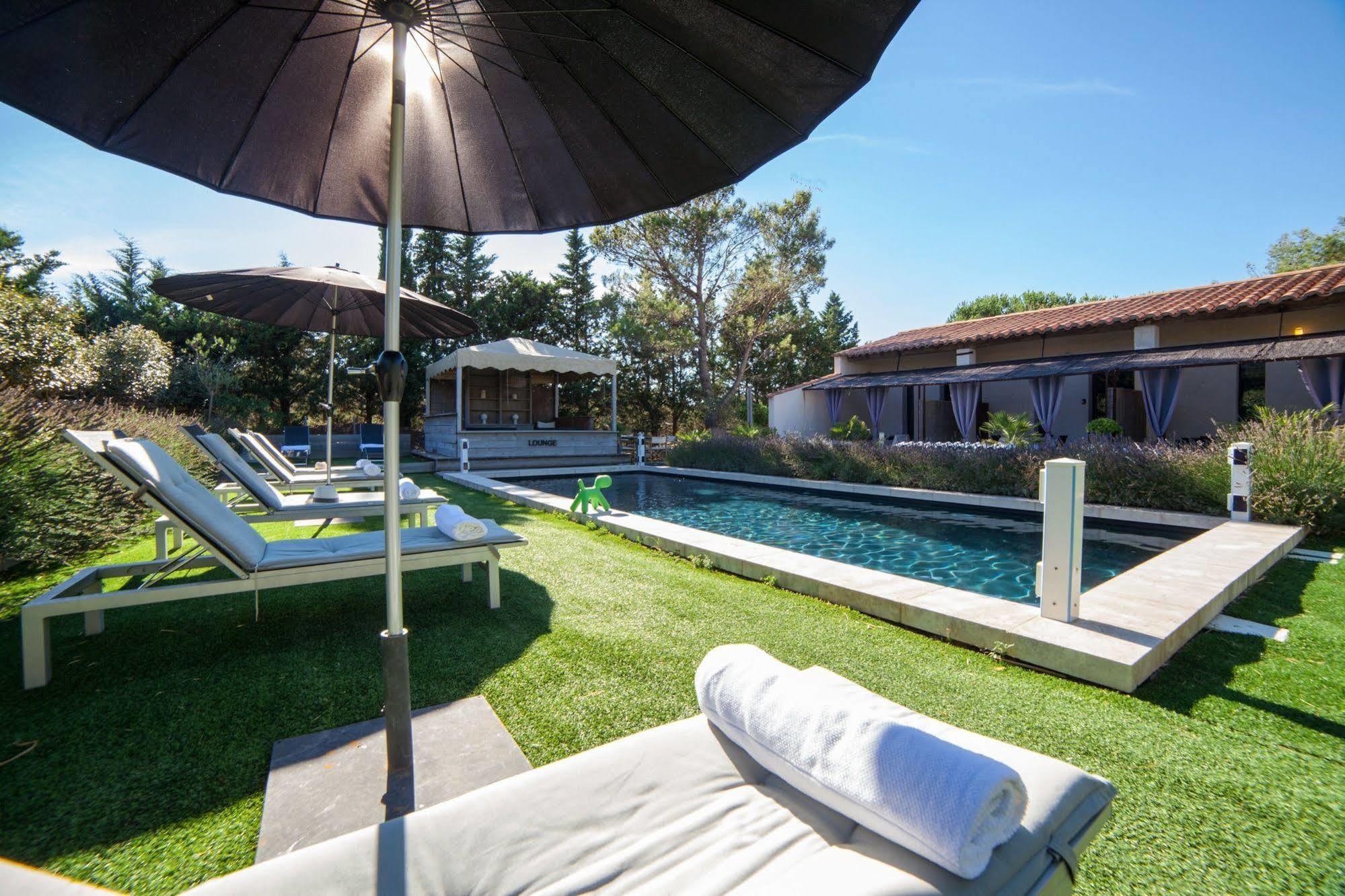 L'Auberge De L'Aubergine Eygalières Kültér fotó